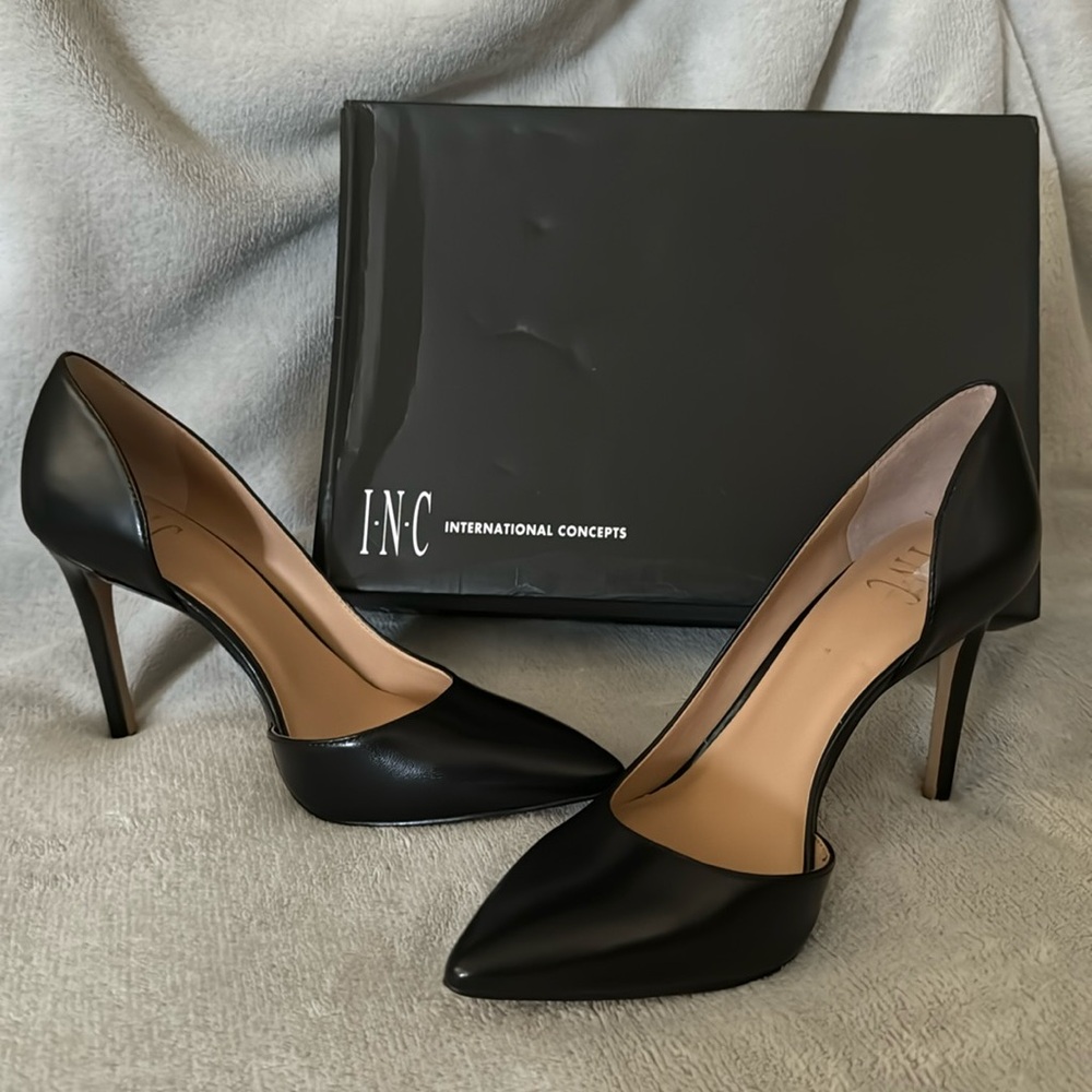 Black Pumps from Macy’s